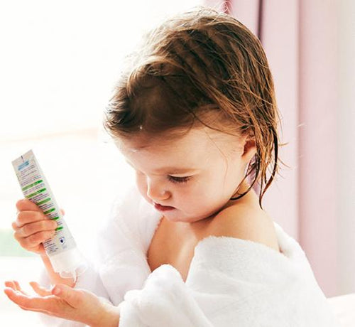 VAŠA BEBA SA ŠEST MESECI - Mustela Multi-market - 1